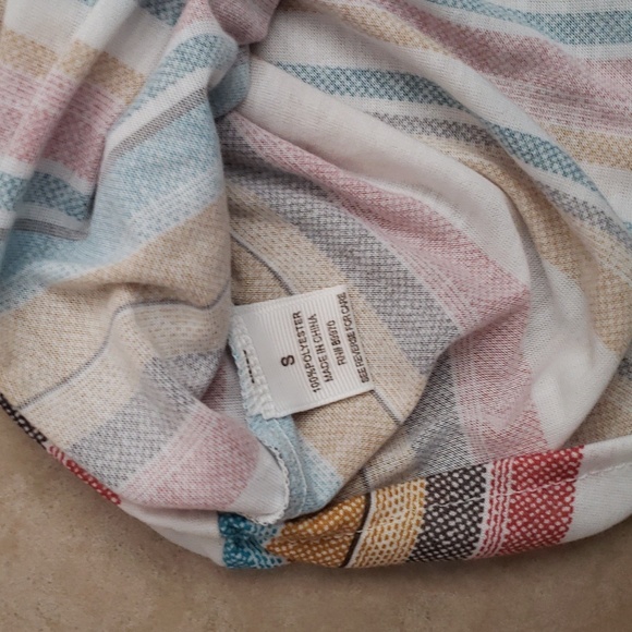 Eden & Olivia Sleeveless Striped Summer Top- S - Picture 4 of 4